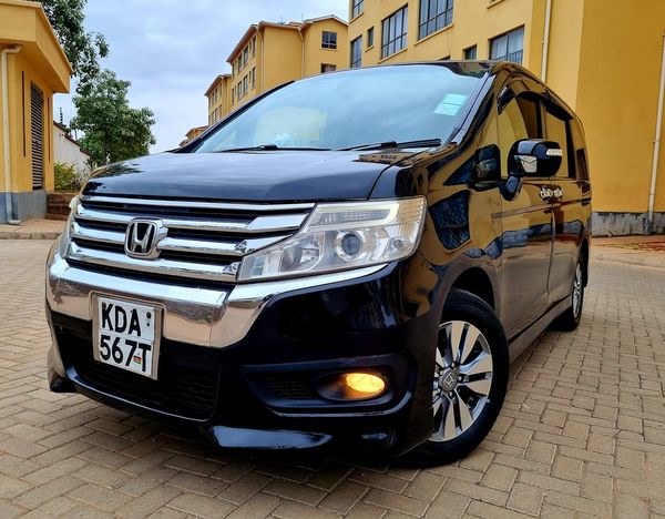 Used 2013 Honda Stepwagon Spada