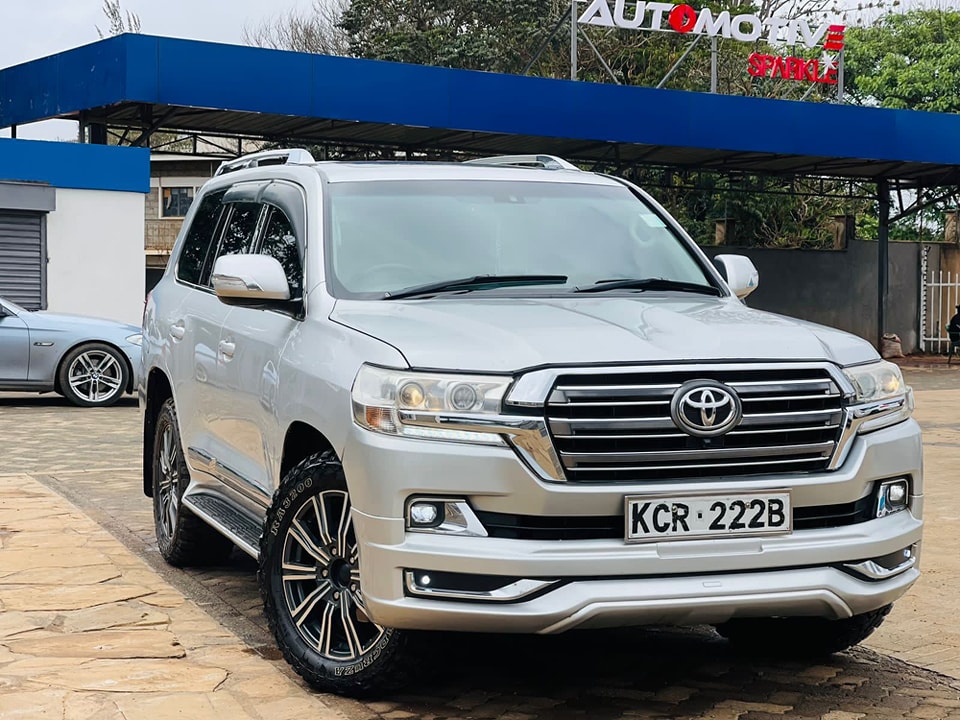 Used 2013 Toyota Land cruiser v8