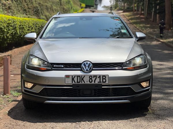 Foreign Used 2015 Volkswagen Golf