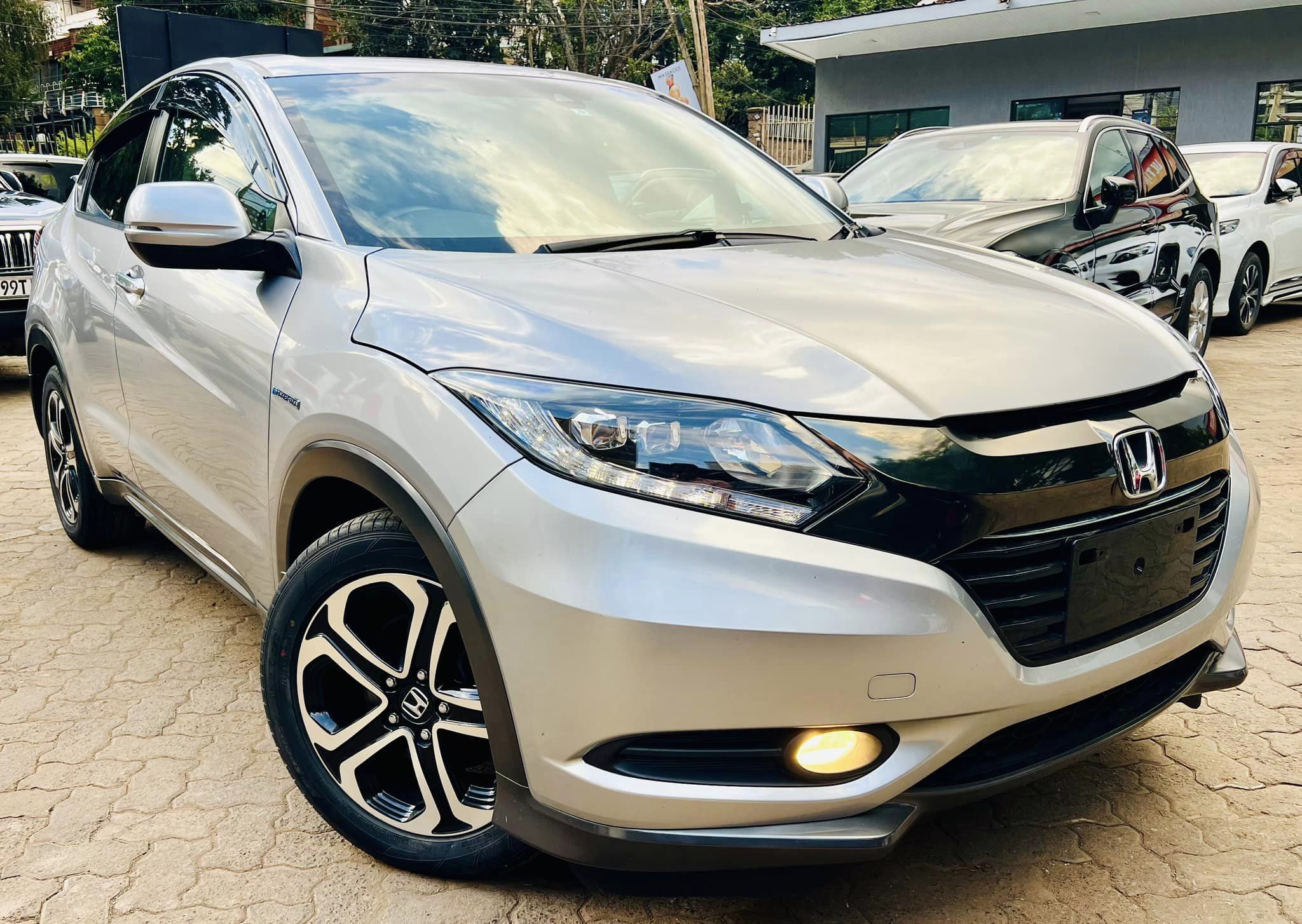 Foreign Used 2017 Honda Vezel