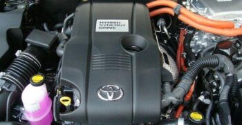 How To Tell If a Vehicle Engine Is Damaged