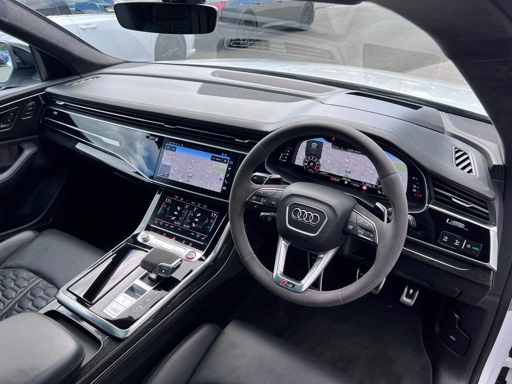 Foreign Used 2021 Audi RS Q8
