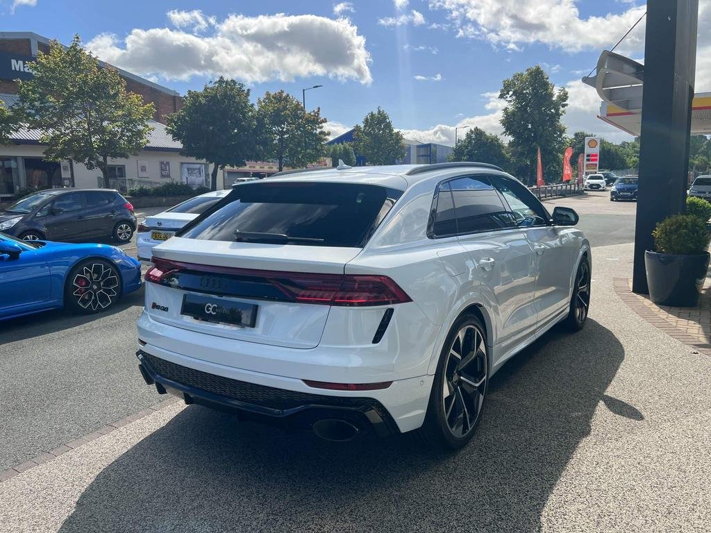 Foreign Used 2021 Audi RS Q8