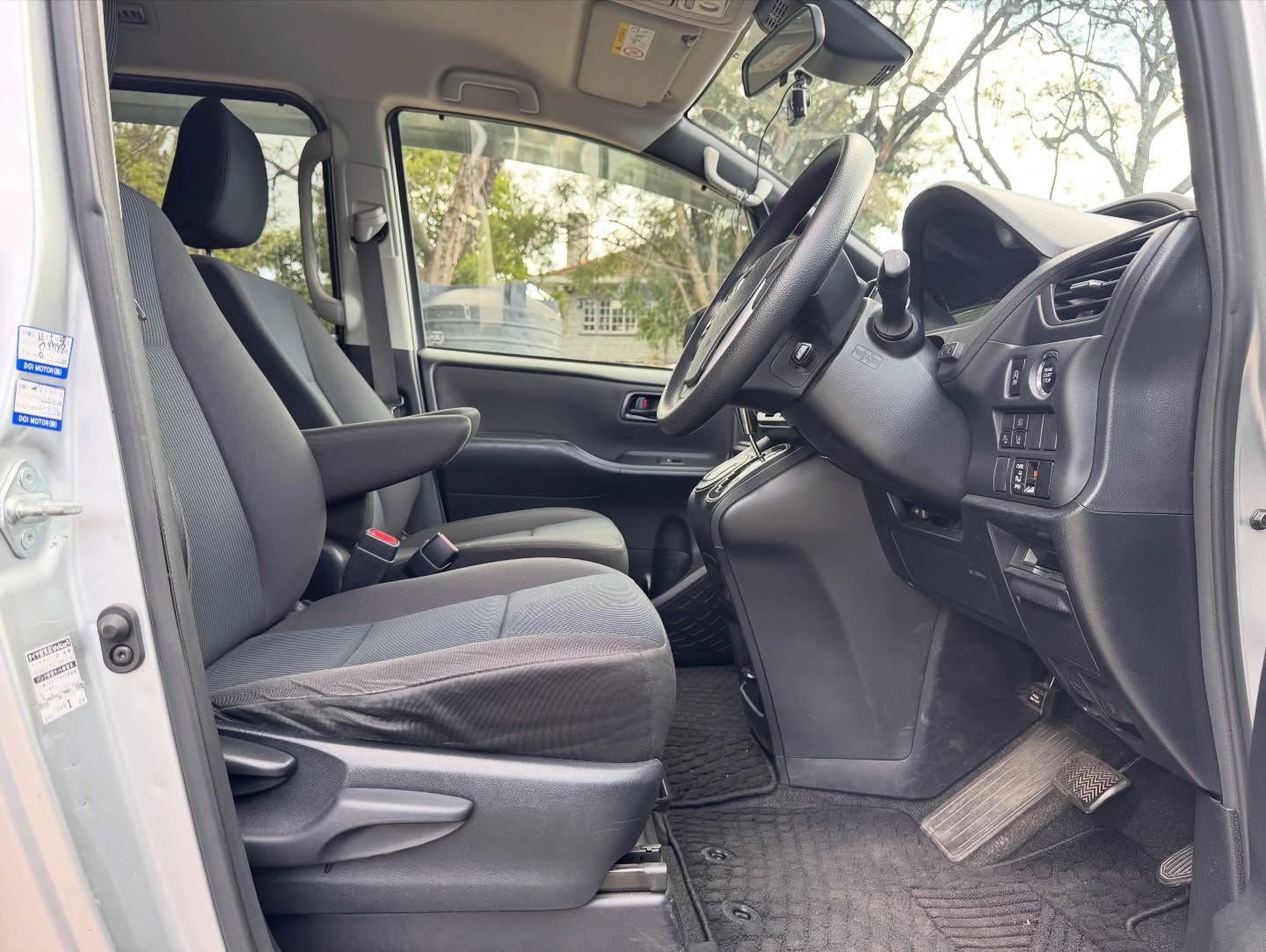 Foreign Used 2019 Toyota Noah